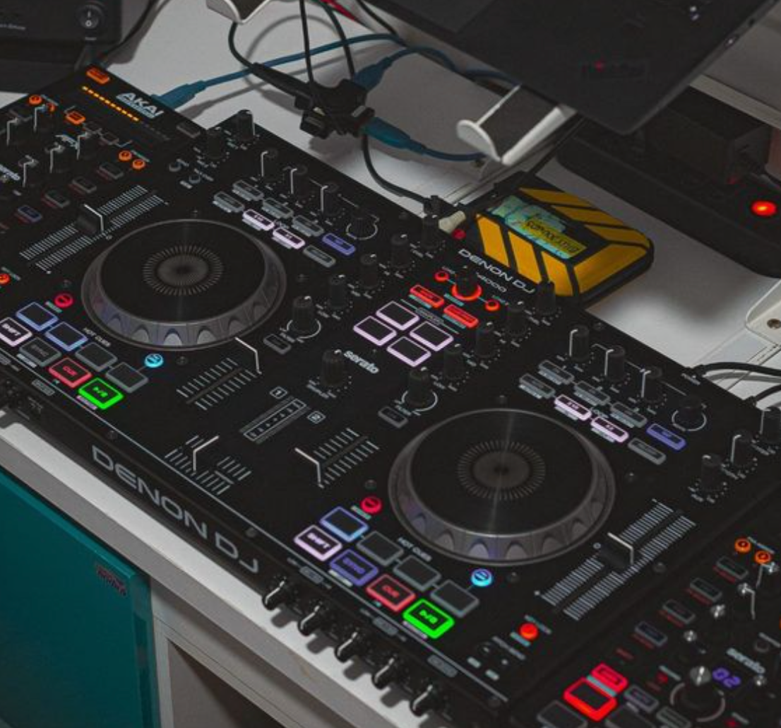 DJ Mixers 101 The Ultimate Buyer's Guide for Musicians 🎛️